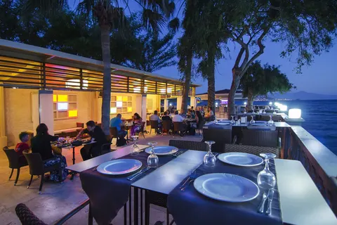Tusan Beach in Kuşadası — foto 16