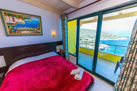 Hotel Bahamas in Saranda — foto 13