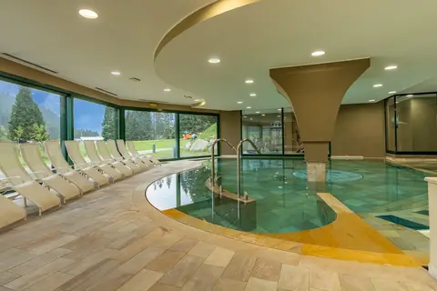 TH Madonna di Campiglio Golf Hotel in Madonna di Campiglio — foto 13