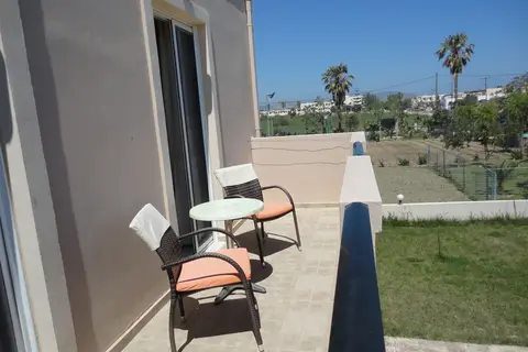 Sunshine Hotel & Apartments in Τιγκάκι — foto 4