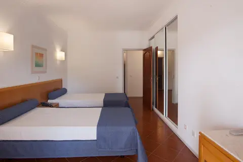 Turim Estrela do Vau Hotel in Mexilhoeira Grande — foto 29
