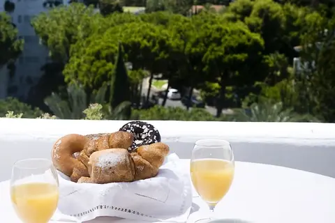Monarque Sultán Aparthotel in Marbella — foto 27