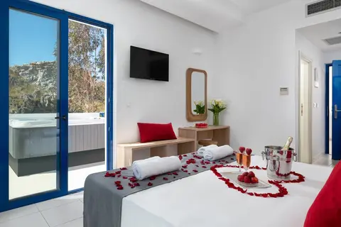 Eagles Nest Hotel in Πεύκοι — foto 20