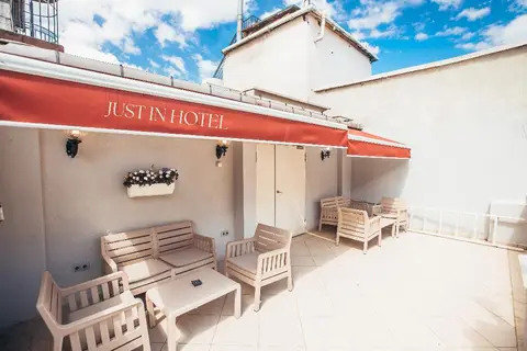 Just Inn Hotel in Fatih — foto 21