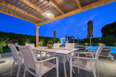 White Canvas Boutique Studios in Δημοτική Ενότητα Λαγανά — foto 16