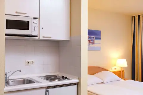 Tryp by Wyndham Lubeck Aquamarin Hotel in Lübeck — foto 24