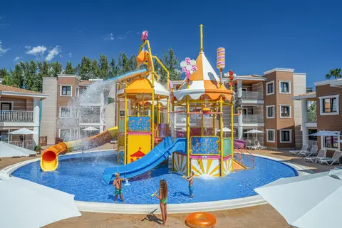 Quattro Family Club Dem Hotel in Alaşehir — foto 4