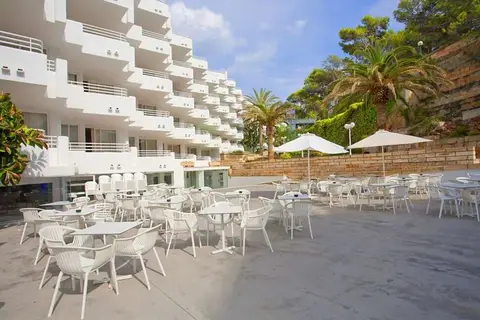 Fergus Style Cala Blanca Suites in Santa Ponça — foto 7