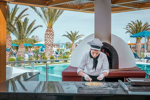 Mitsis Faliraki Beach Hotel & Spa in Φαληράκι — foto 3