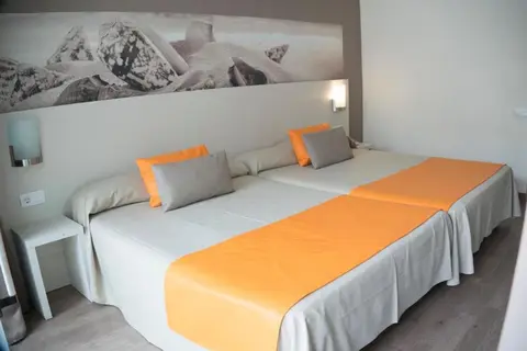 Ohtels Villa Dorada in Salou — foto 19
