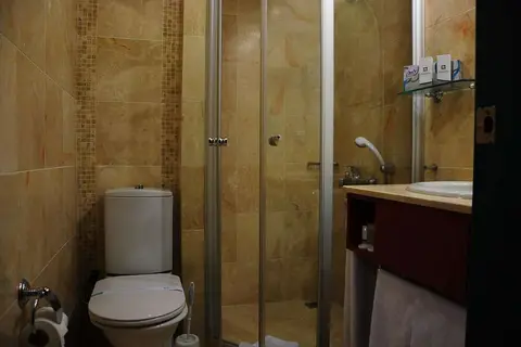 Feronya Hotel in Beyoğlu — foto 15