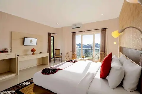 The Kanjeng Suites Kuta Galeria in Kuta — foto 3