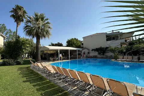Fly & Go Konaki Hotel foto 18