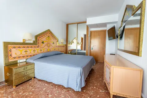 Canada Palace in Calafell — foto 18