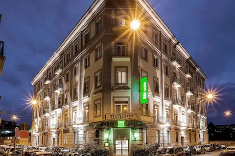 Ibis Styles Napoli Garibaldi in Napels, foto 11