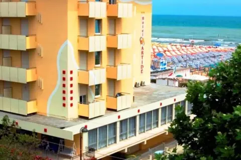 Artide in Misano Adriatico, foto 6