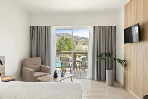 Miraluna Beach Resort in Κιοτάρι — foto 8