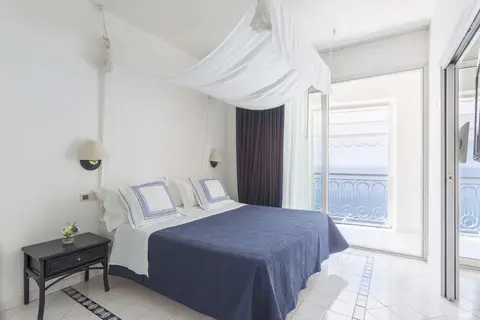 Hotel Club Due Torri in Maiori — foto 3