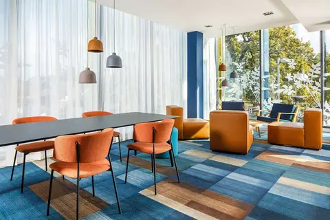 Ibis Budget London Heathrow Central in Londen — foto 9