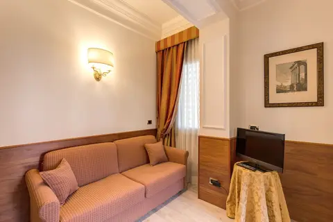 Pinewood in Rome — foto 16