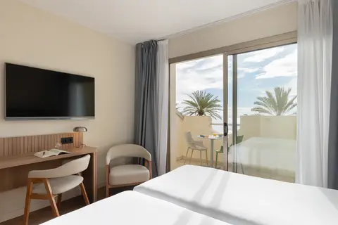 Kalma Sitges Hotel in Sitges — foto 20