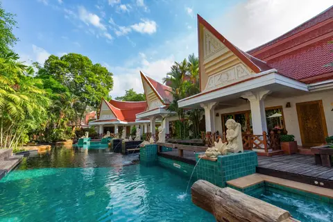 Santhiya Tree Koh Chang Resort in ราชกรูด