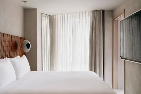 Mondrian Ibiza in Santa Eulària des Riu — foto 10