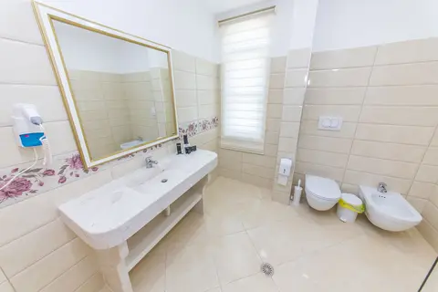 Belagrita Hotel in Berat — foto 9