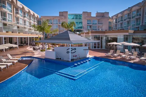 Zafiro Alzinar Mar - adults only in Santa Margalida — foto 13
