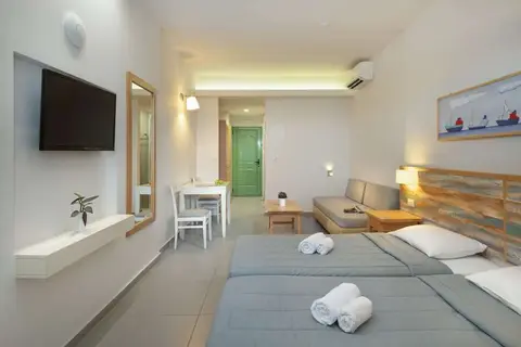Erato Beach Hotel in Πλατανιάς — foto 4