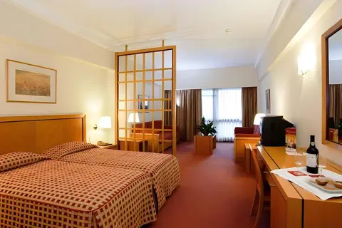 Hotel Roma in Lissabon — foto 14