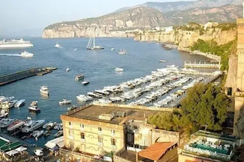 Johanna Park in Sorrento — foto 24
