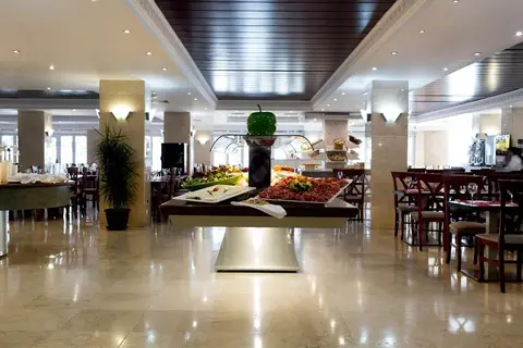 Hotel Occidental Torremolinos Playa in Torremolinos — foto 20