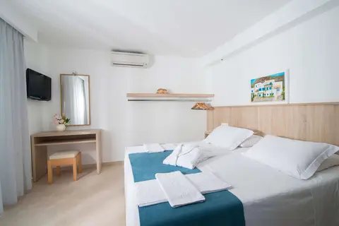 Alia Beach Hotel in CHERSONISSOS — foto 3