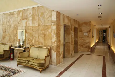 AMH Hotel in Durres — foto 15