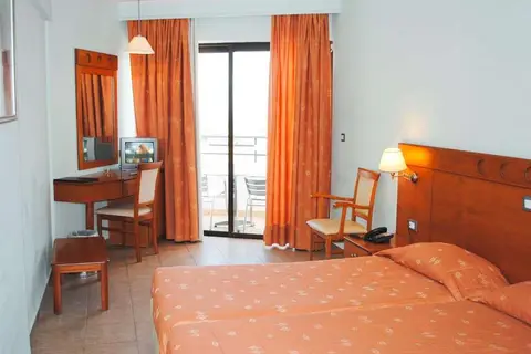 Cleopatra Superior Hotel in Καρδάμαινα — foto 10