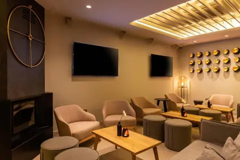 Liquid Hotel Apartments in Ayia Napa — foto 12