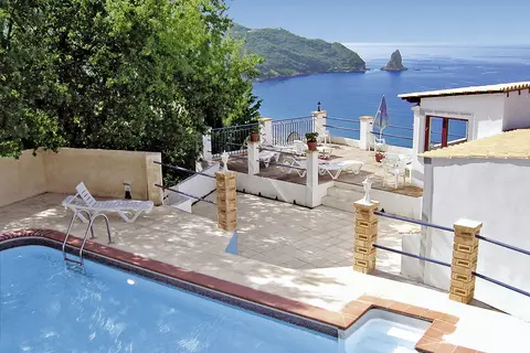 Belvedere in Άγιος Γόρδιος — foto 4