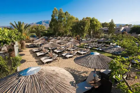 Corissia Beach in Georgioupolis — foto 15
