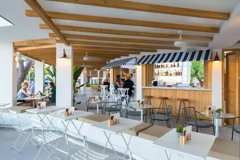 Fergus Style Palmanova in Calvià — foto 24