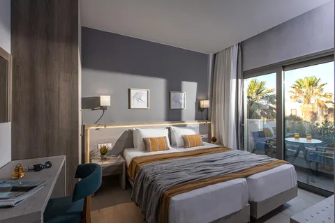 Saint George Gournes Bay in Gouves Municipal Unit — foto 12