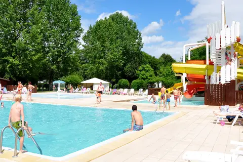 Camping L Echo Du Malpas in Monceaux-sur-Dordogne