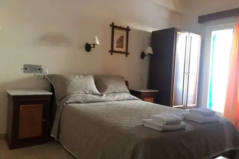 Karidis Hotel in Thira Municipal Unit, foto 5