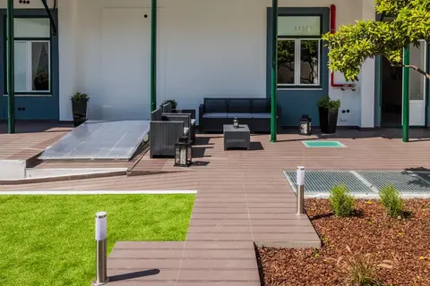 Vila Garden Guesthouse in Almada — foto 20