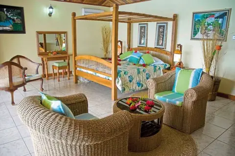 Patatran Village Hotel in La Passe, foto 23