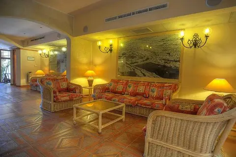Saint Patrick's Hotel in Il-Munxar — foto 23