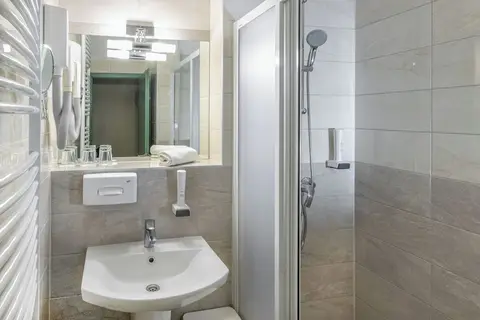 Corvin Hotel Budapest - Corvin Wing in Boedapest, foto 28