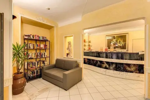 Milani in Rome, foto 24