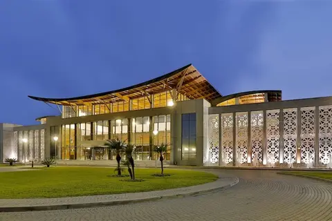 Amphitrite Palace Beach Hotel & Convention Centre in Rabat, foto 16