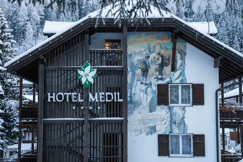 Hotel Medil in Campitello di Fassa — foto 8